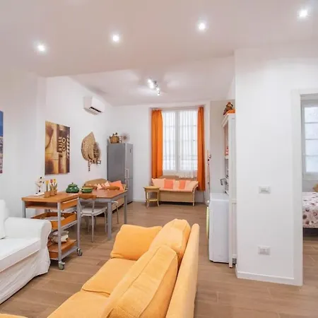 Orange - Center Appartement Gênes