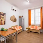 Orange - Center